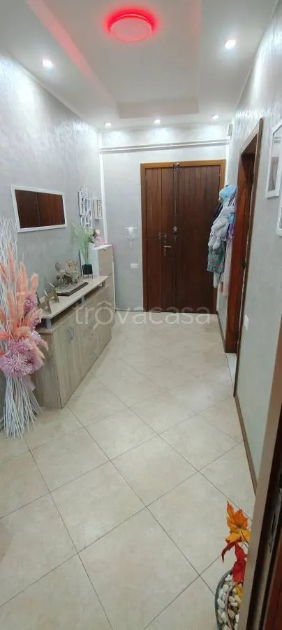 hallway_entrance