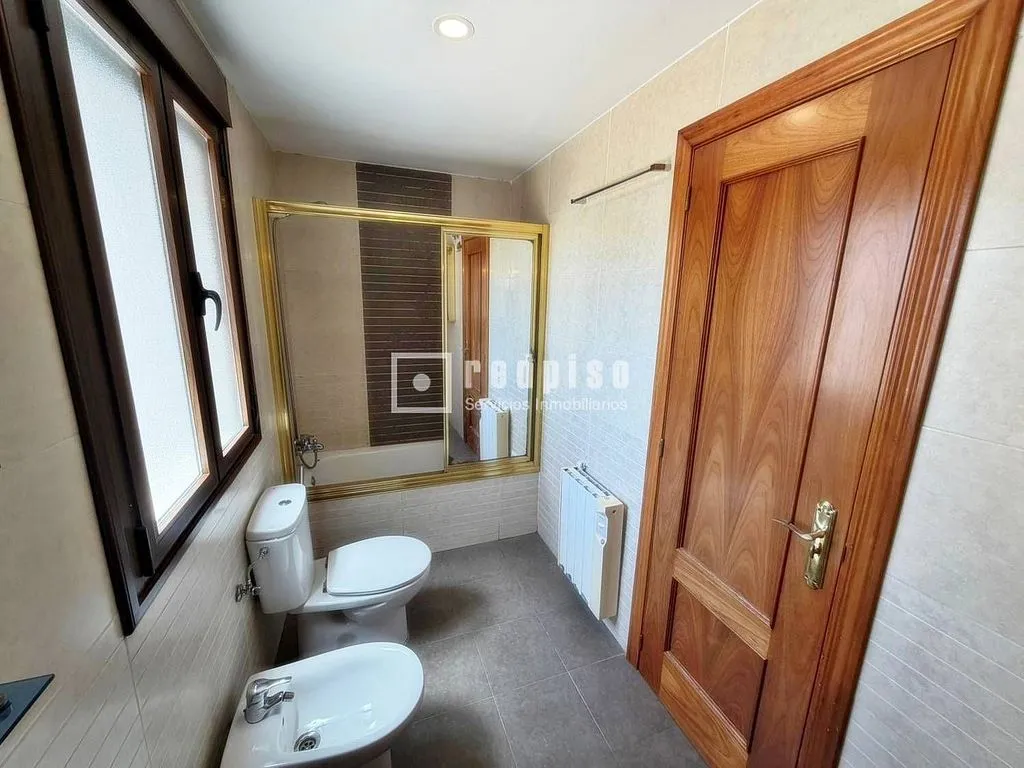 Vannitoad - Apartment with Pool in Fontanar