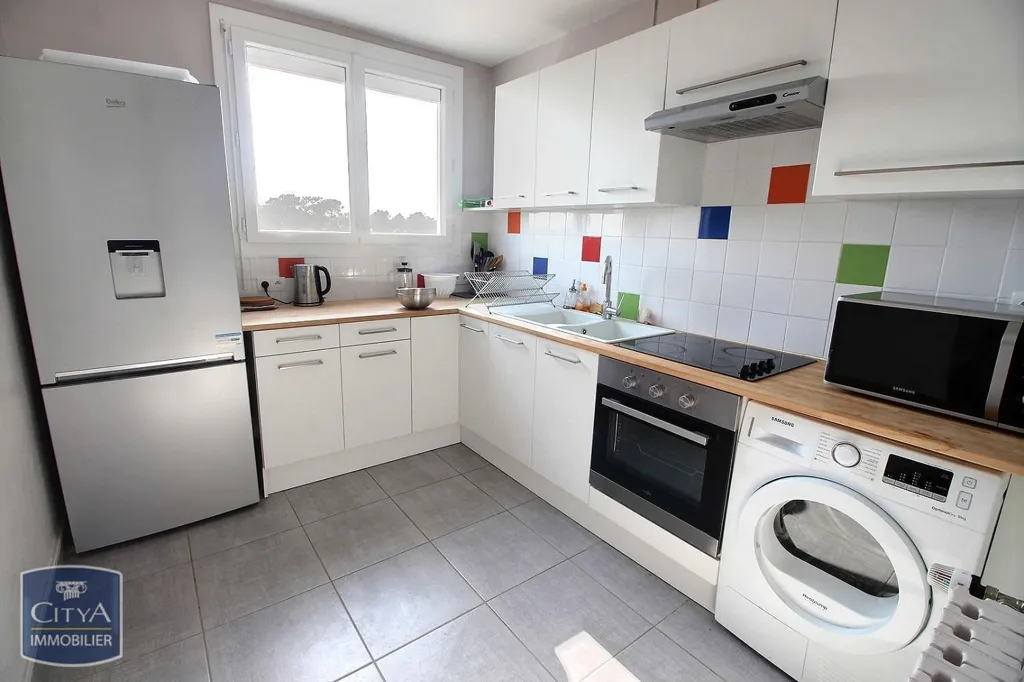 Köök - Furnished Studio with Balcony in Pessac