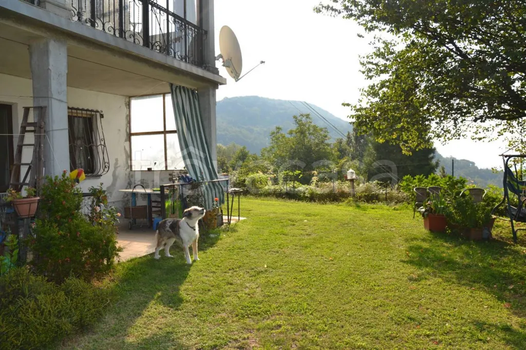 Giardino - Cascina with Panoramic View in Bollengo