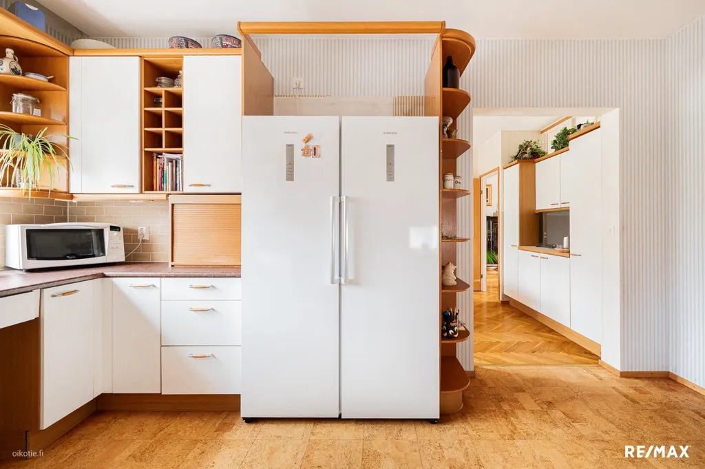 Cuisine - 60s Architectural House with Pool in Jalkaranta, Lahti