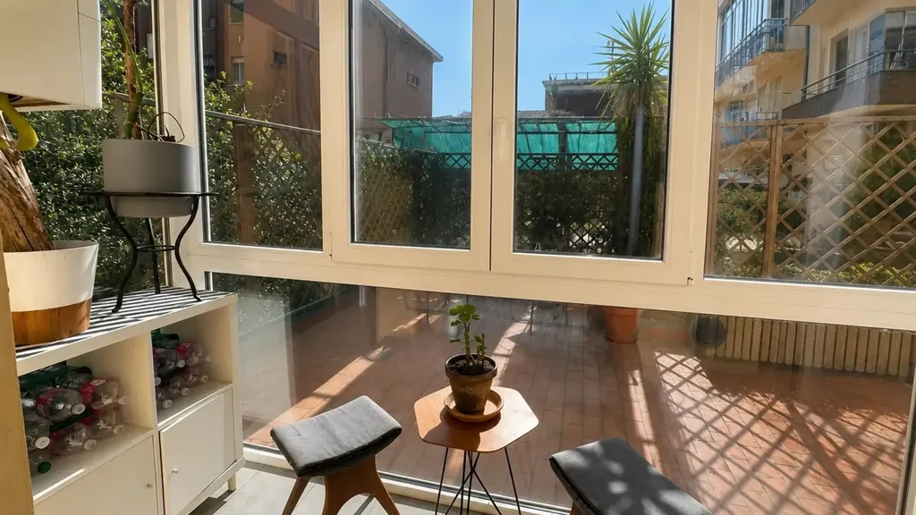 Terrace - Rearranged Apartment with Terrazzo in Bologna