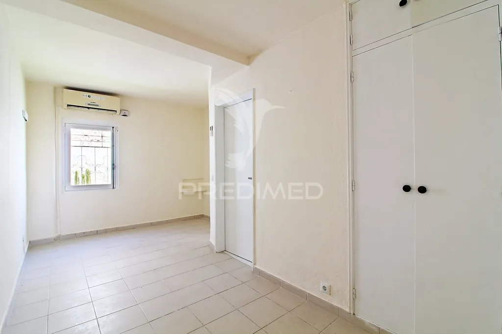 Esik - Detached Villa with Private Pool in Albufeira