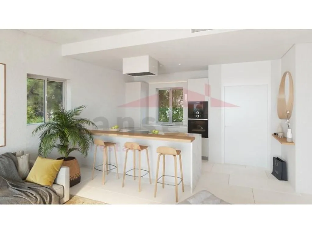 Luxury Apartment with 16m Facade in Mijas