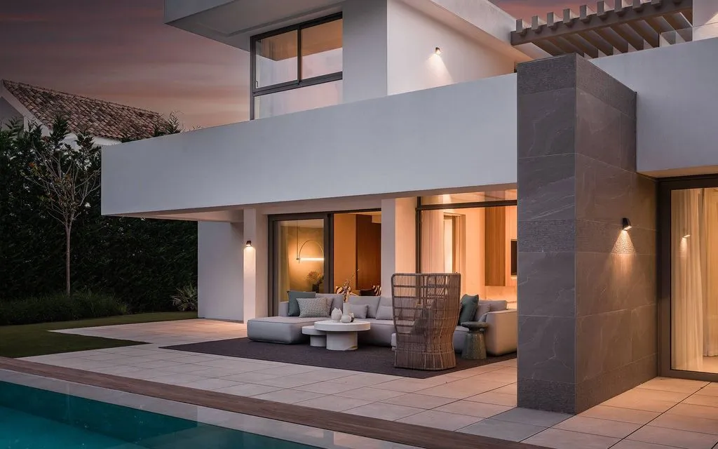 Bassein - Contemporary Villa with Sea View in Estepona