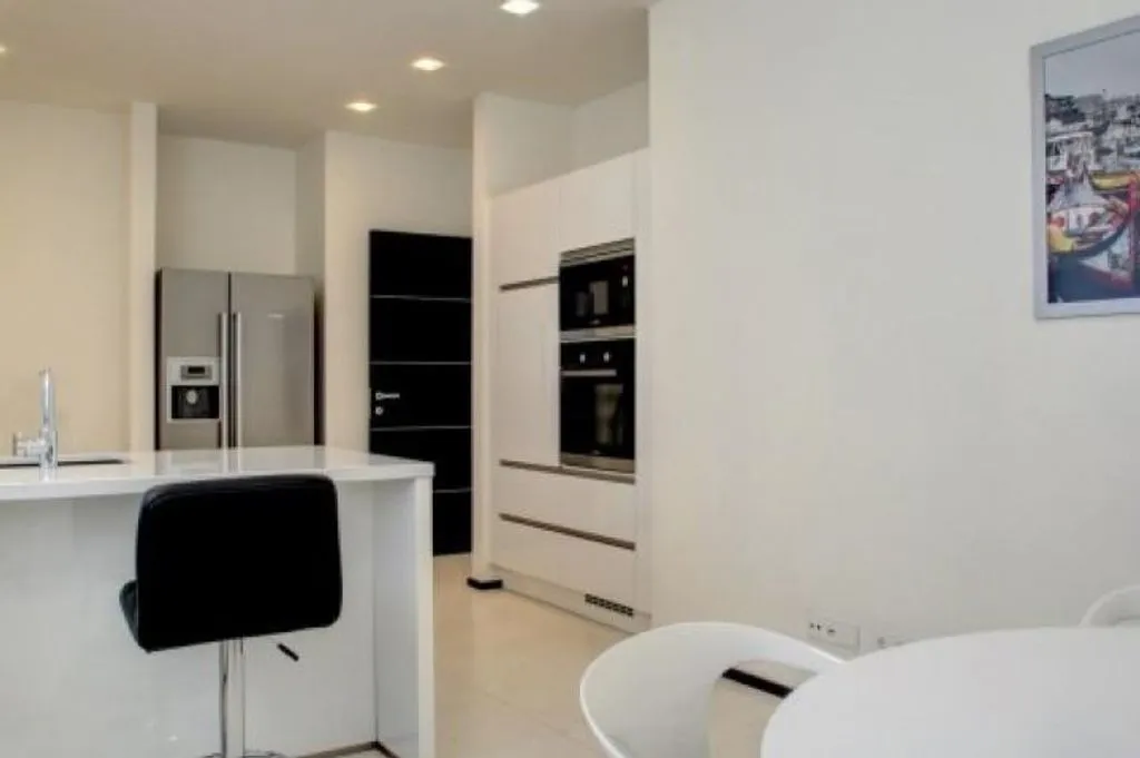 Kitchen - Semi-Detached Villa with Sea Views in Marbella