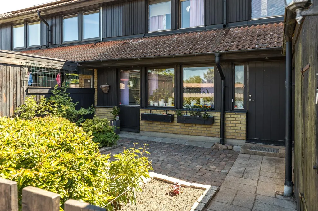 Esterno - Detached House with Plot in Oxievång, Malmö