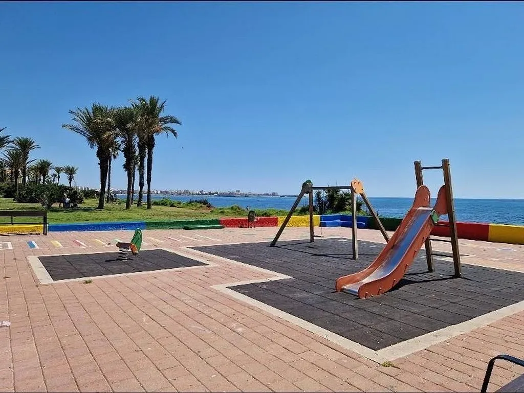 Garden - Penthouse with Sea View in El Acequión