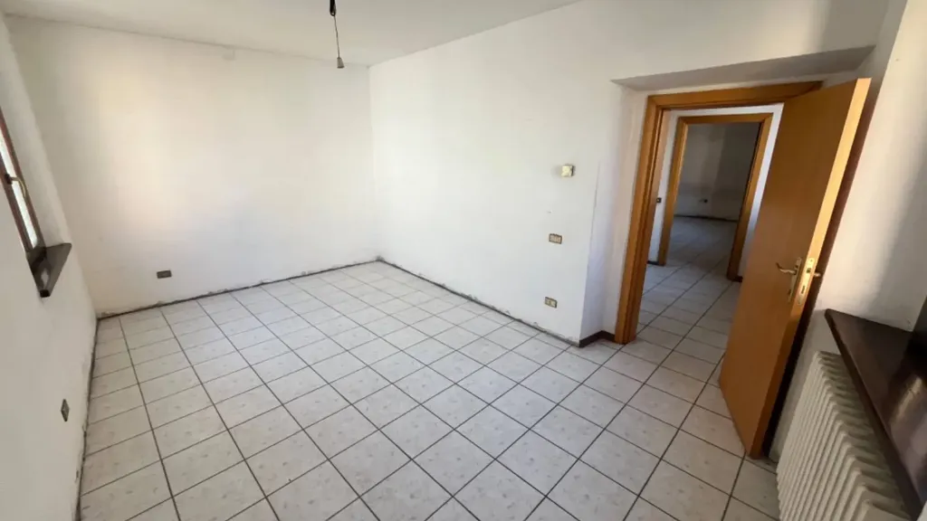 Pièces - Independent House with Terrace in Fabriano