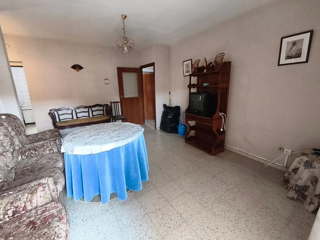 Elutuba - East-Facing Flat with Terraces in Central Location