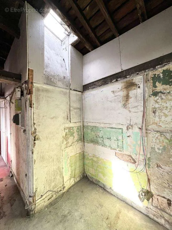Appartement 2 pièces à Paris-10e