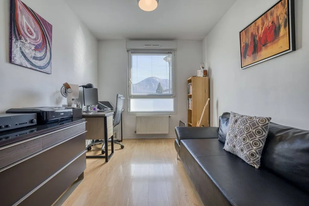 Elutuba - Luxury Apartment with Mountain Views in Annecy