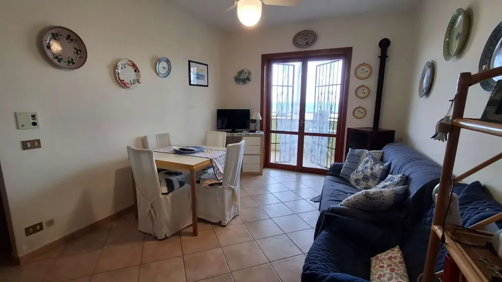 Salle à manger - Apartment with Sea View in Messina