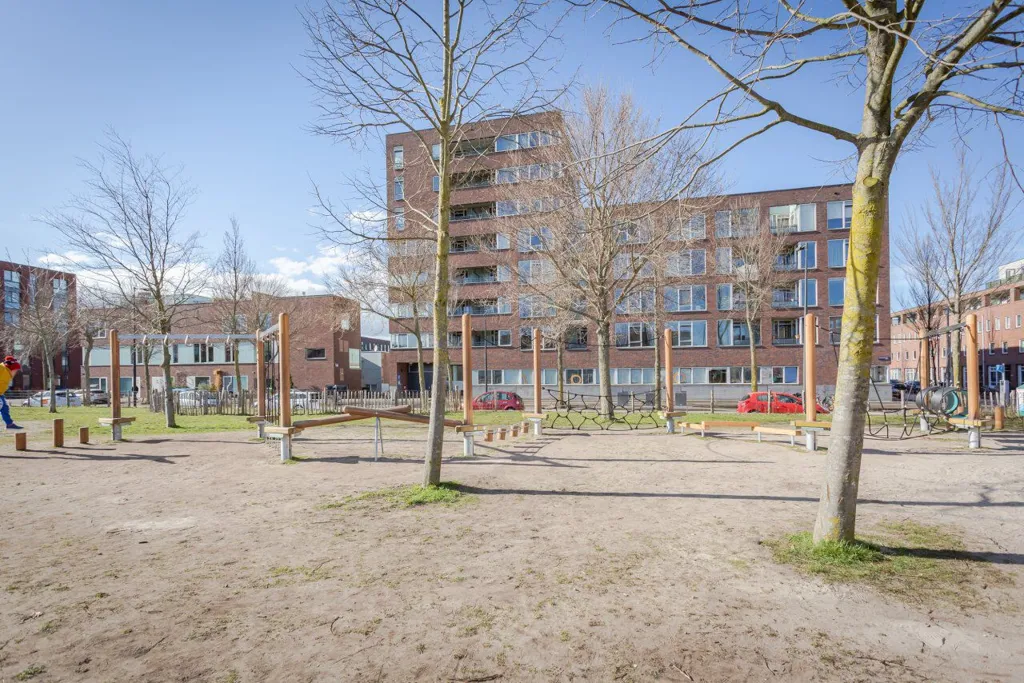Giardino - Modern Apartment with Balcony in Amsterdam-Oost