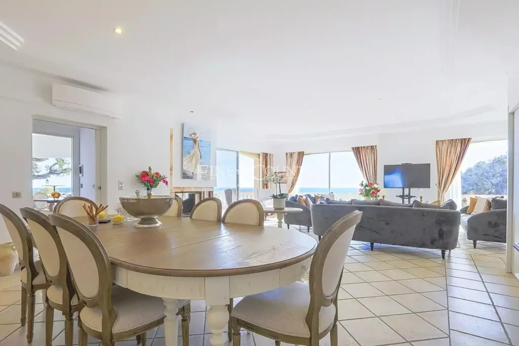dining_room