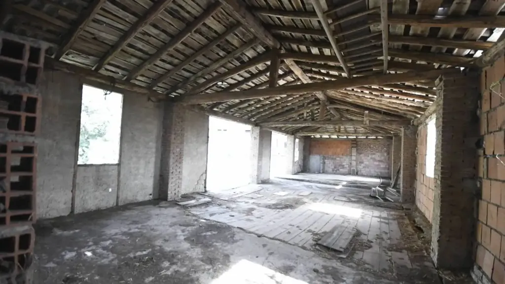 Pièces - Rustic Property with Garden in Cazzago San Martino