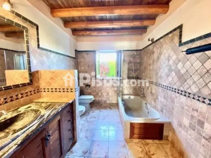 Vannitoad - Rustic Villa with Pool near Santa Gertrudis