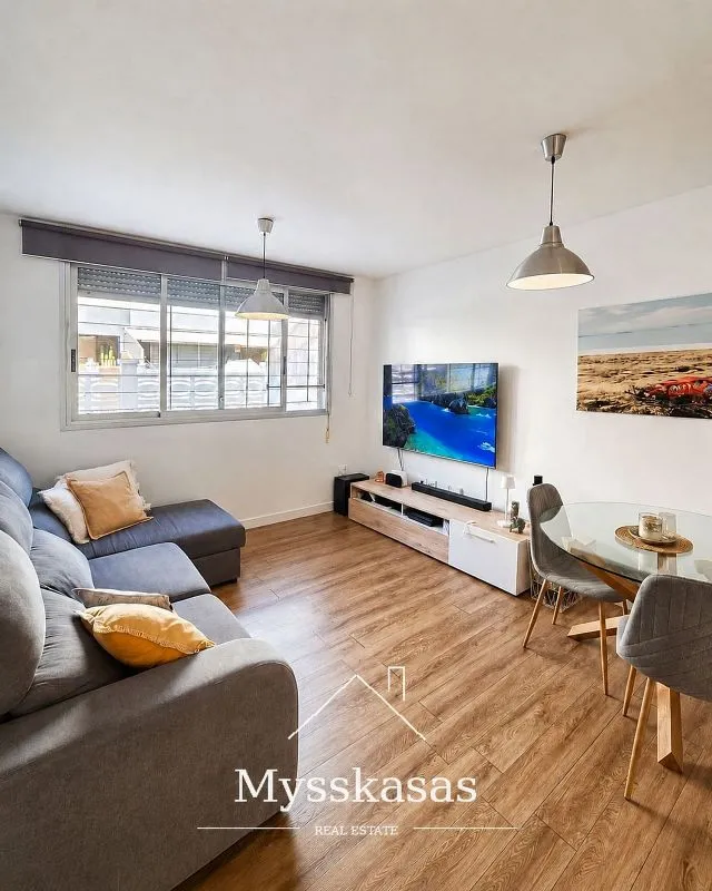 Séjour - Duplex Adosado with Terraces in San Isidro