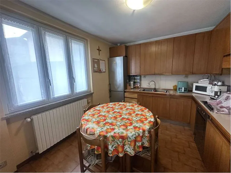 Salle à manger - Triplex House with Garden in Bardello