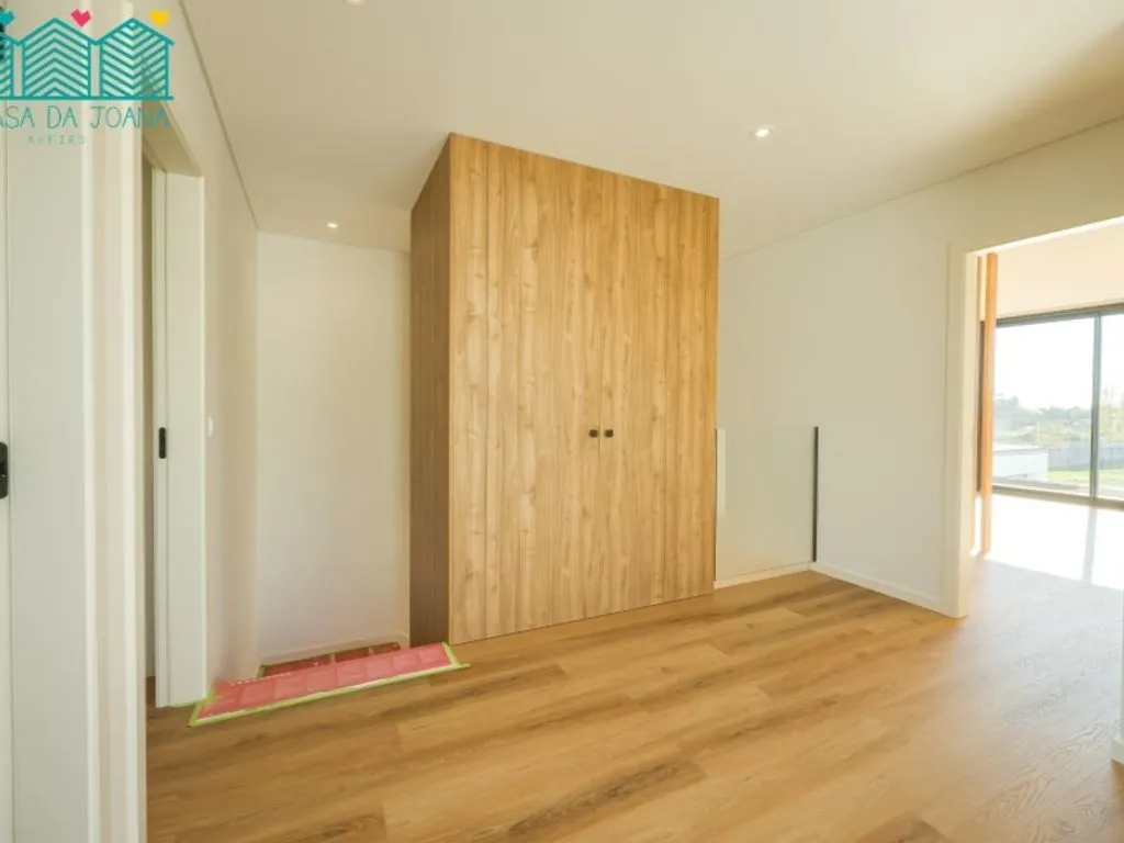 Esik - Luxury House with Salt Pan View in Aveiro