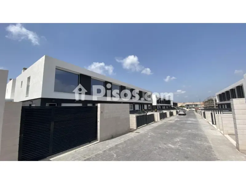 Exterior - Modern Flat with Pool in Gran Alacant