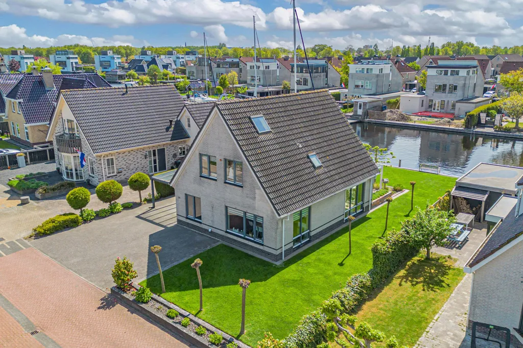 Vue aérienne - Villa with Private Dock in Lemmer
