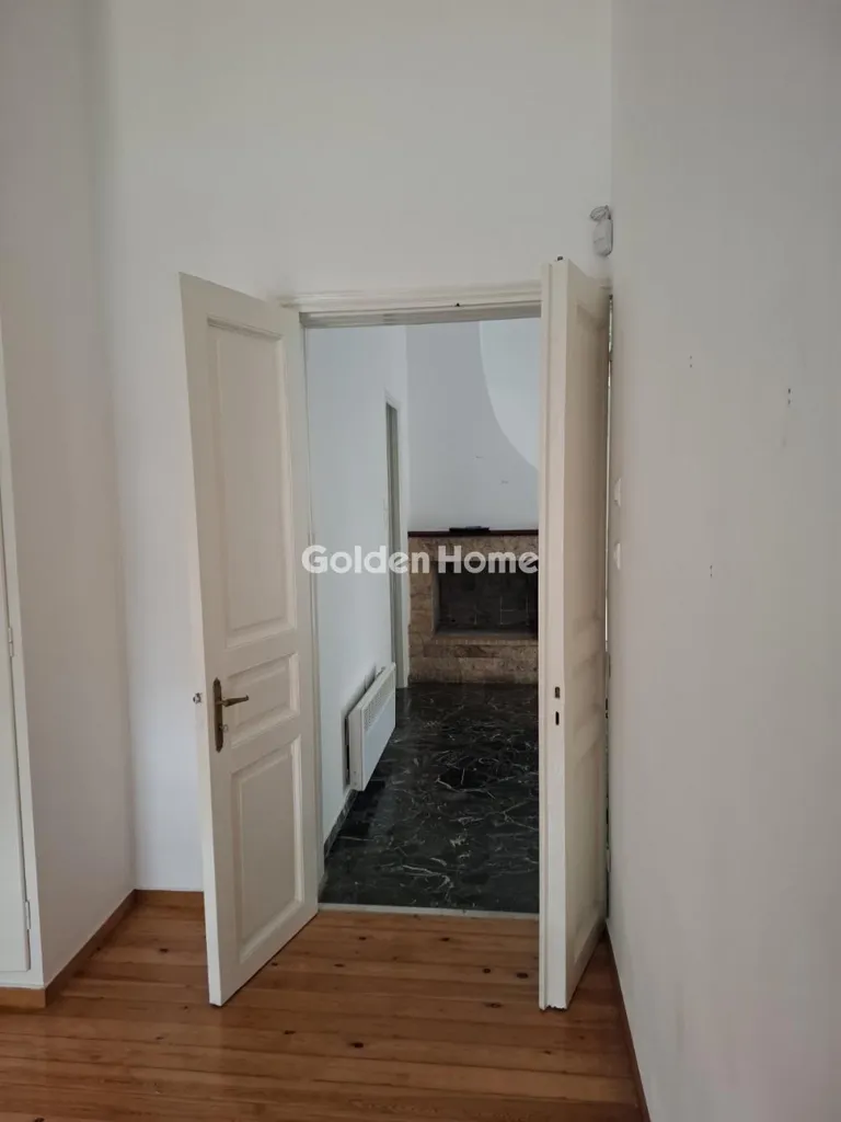 hallway_entrance