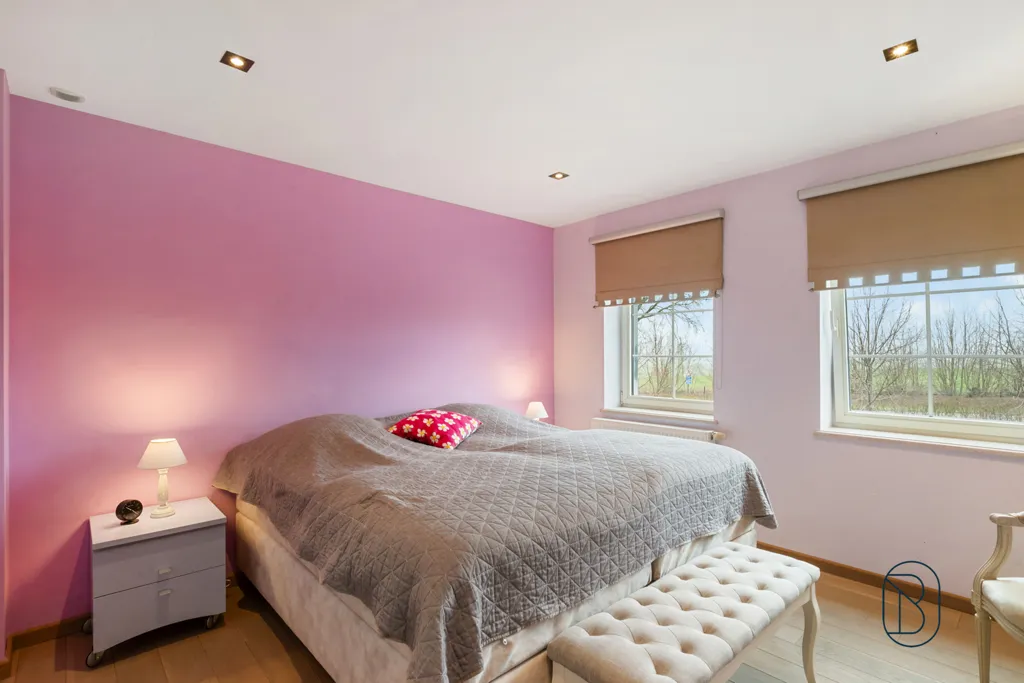 Bedrooms - Luxury House with Pool in Sainte-Ode Tillet