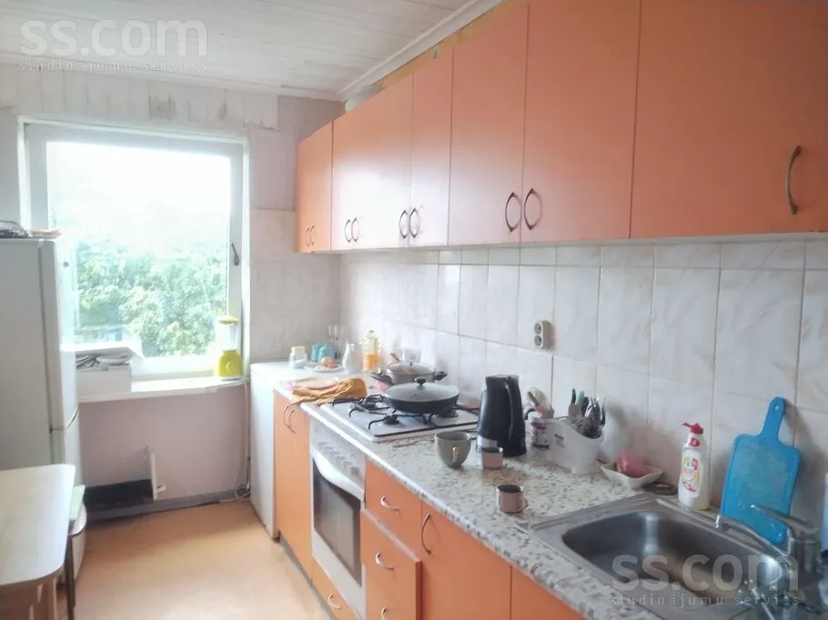 Cucina - Spacious Two-Bedroom Flat with Balcony in Bolderāja
