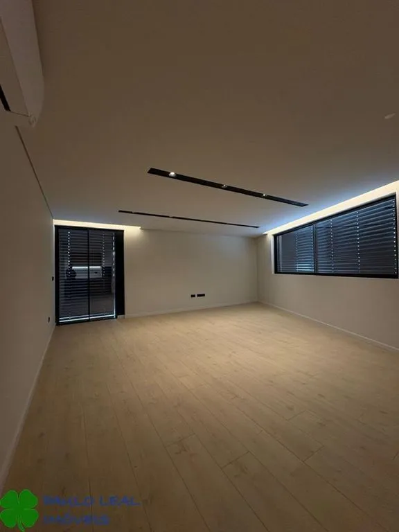 Toad - Luxury Flat with Garden in Gondomar