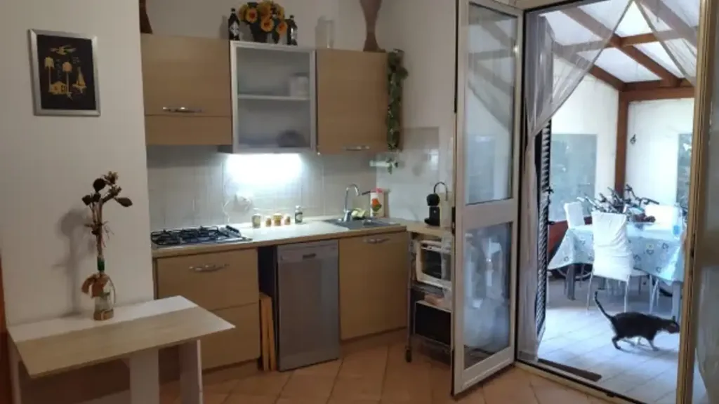 Cuisine - Ground Floor Apartment with Garden in Ladispoli