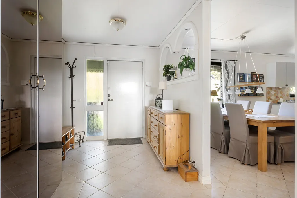 Salle à manger - Souterräng Villa with Garden in Borsökna