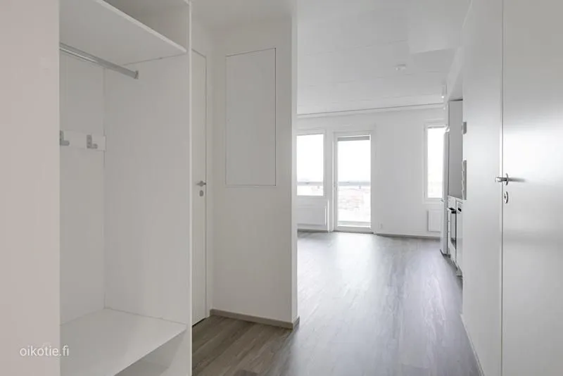 Esik - Modern Apartment with Glazed Balcony in Espoo