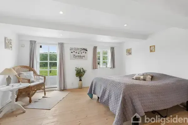 Bedrooms - Charming Villa with Large Garden in Brenderup