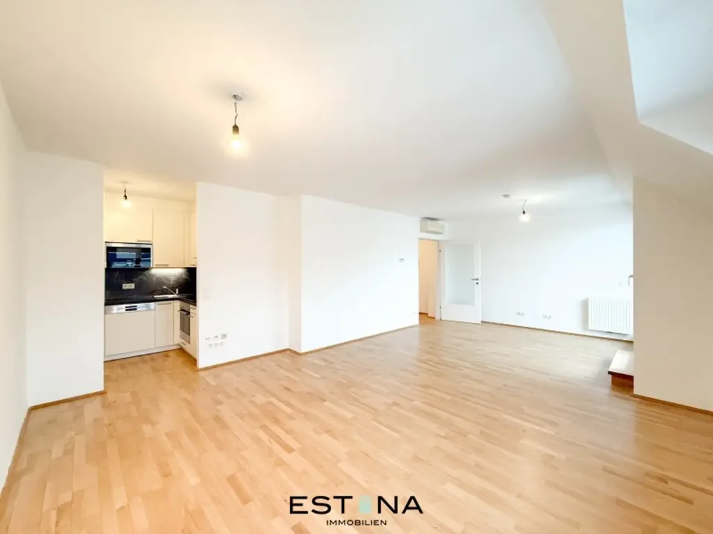 Living Room - Apartment with Sunny Terrace in Mariahilf