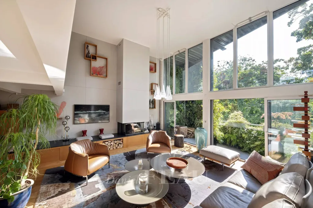 Elutuba - Luxury 10-Room House with Pool in Paris 20ème