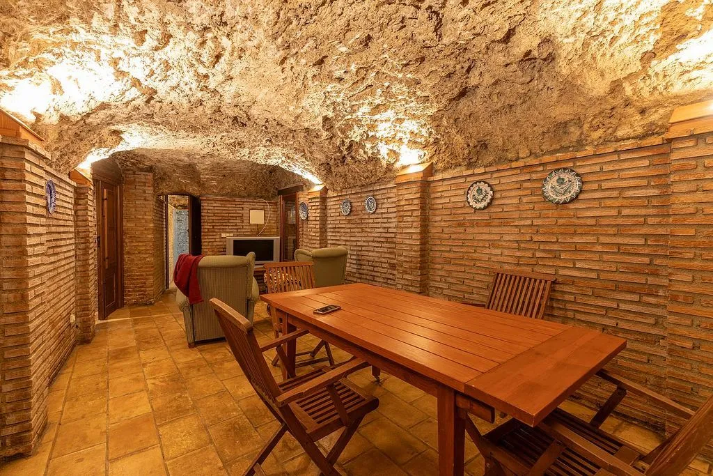 Pièces - Chalet with Pool and Terrace in Nívar