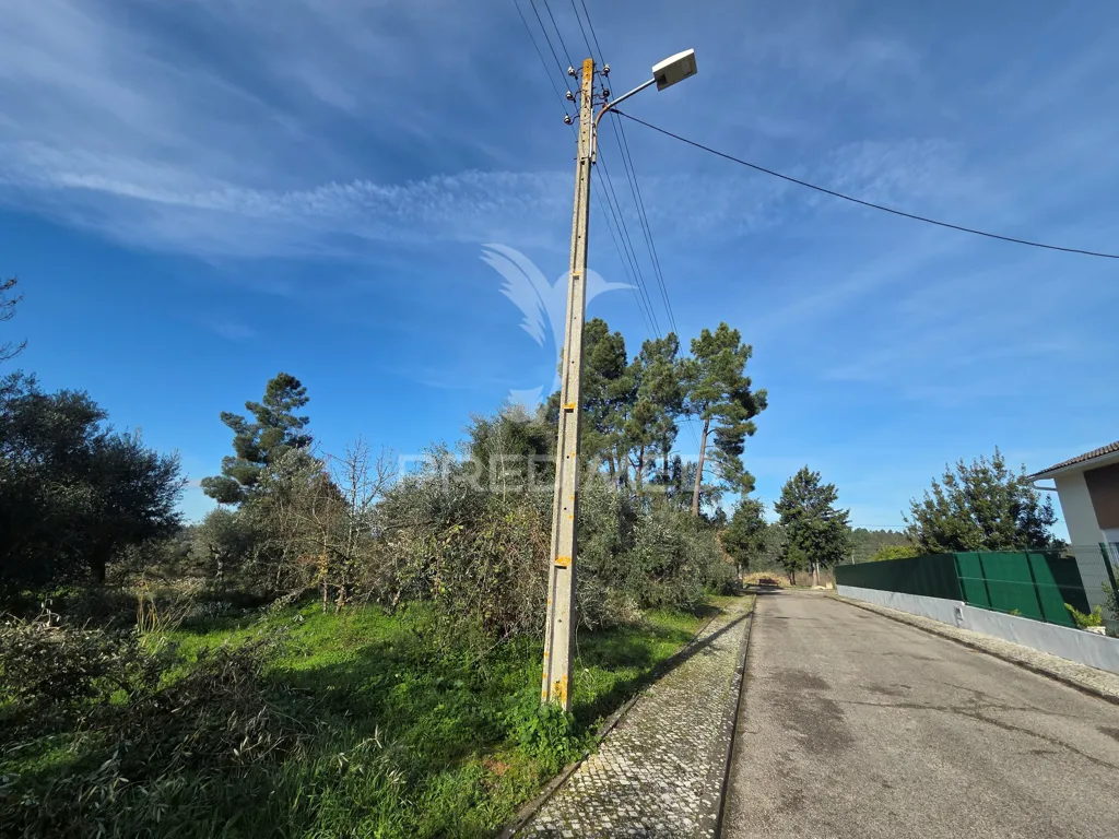 Aed - Urban Plot with Construction Permit in Ribatejo