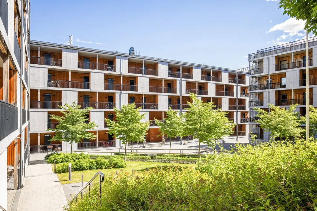 Extérieur - Two-Bedroom Flat with Balcony in Central Knivsta