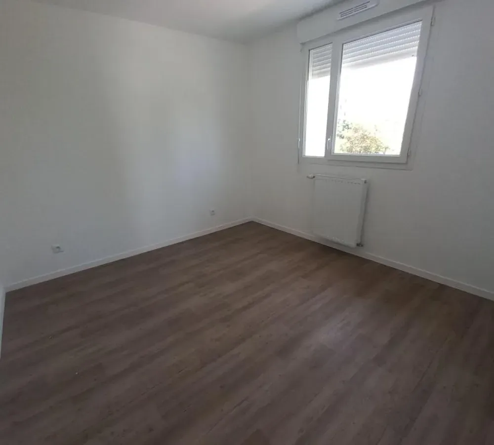 Pièces - Appartement avec Terrasse au Quartier Fontaine d'Ouche
