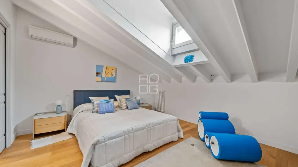 Bedrooms - Historic Palazzo Apartment in Lonato