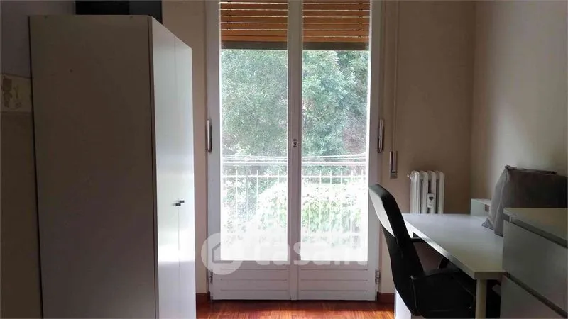 Chambres - Armed Trilocale with Balcony in Ancona
