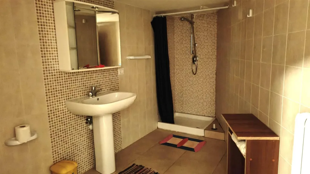 Vannitoad - Recently Furnished Flat in Rende's University Area