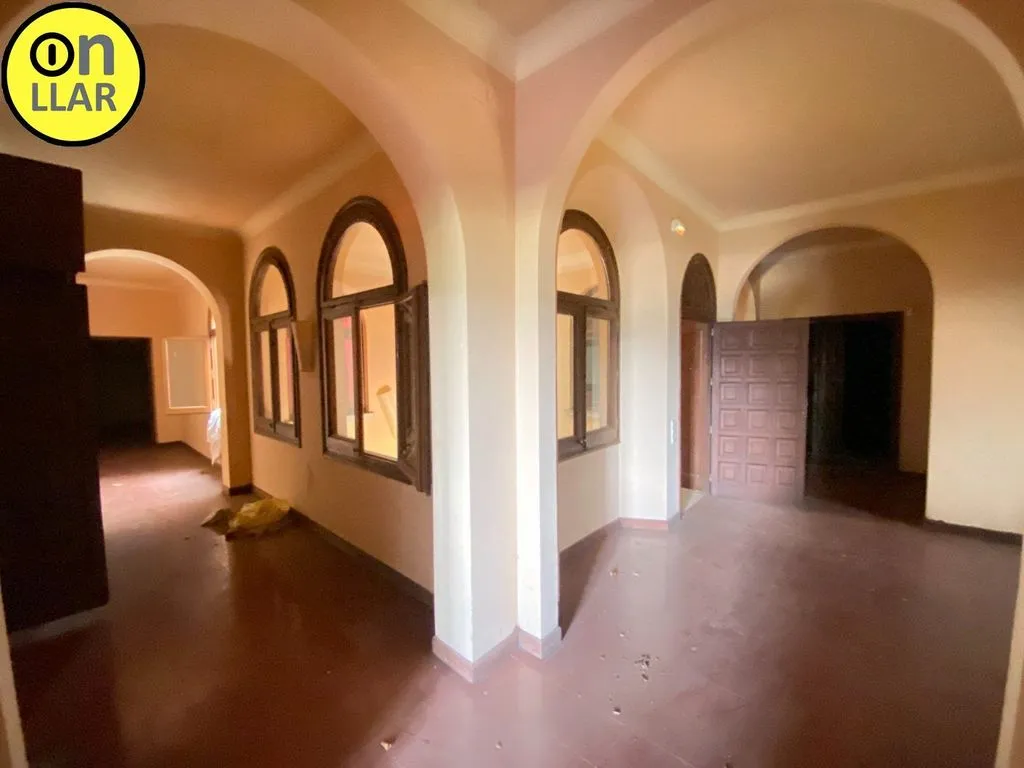 Ingresso - Rustic Finca with Extensive Garden in Cardedeu