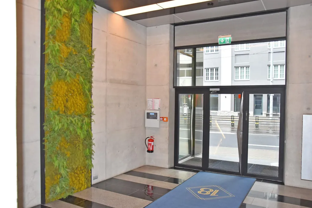 Entrée - Newly Decorated Office with Views in Central Tallinn
