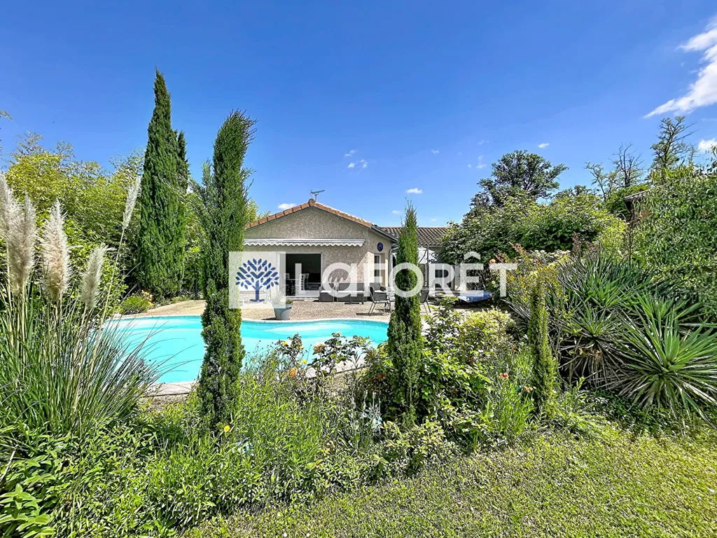 Piscine - Maison avec Piscine à Sermenaz, Neyron