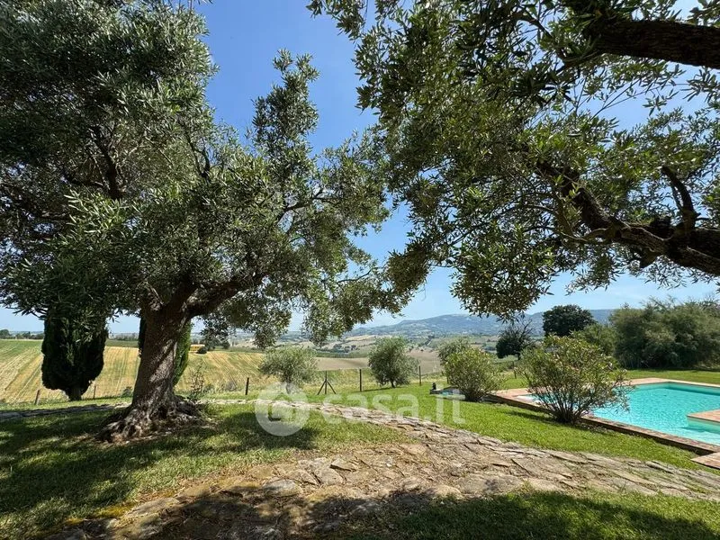 Bassein - Rustic Casale with Pool in Cingoli