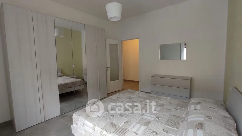 Magamistoad - Fully Furnished Flat with Shared Garden in Novara