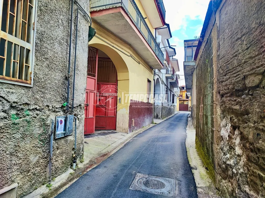 Esterno - Palazzo with Courtyard in Lusciano Centre
