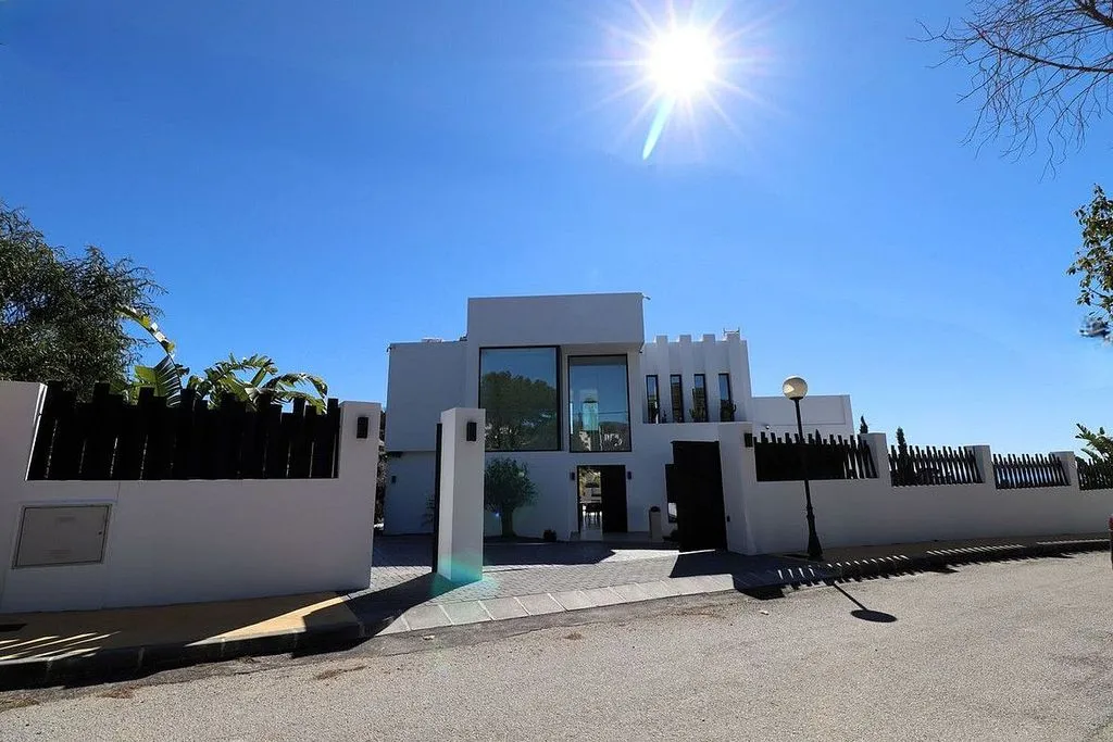 Extérieur - Chalet with Pool and Terrace in Casco Antiguo